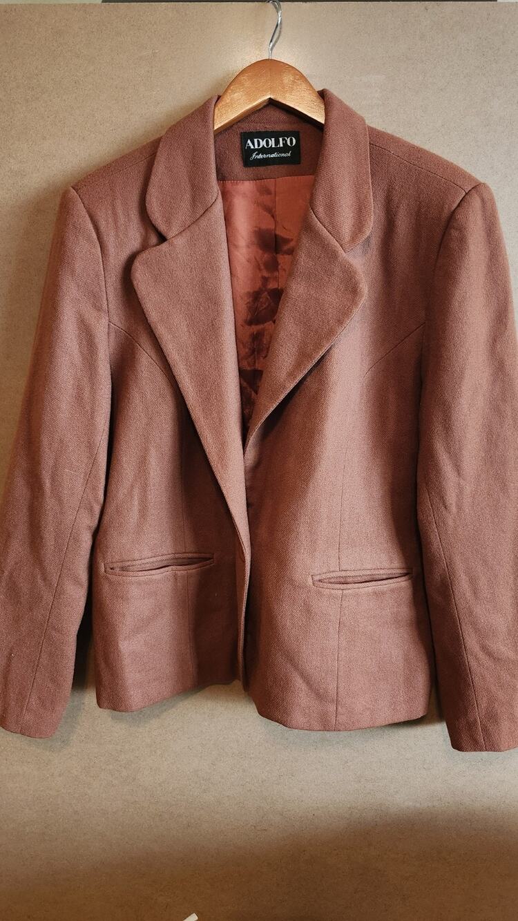 Adolfo International Women’s VINTAGE Blazer Size 16 Beige 100% Wool J47